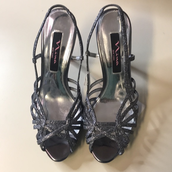 Nina Silver Sparkly Sling Heels size 8M - Picture 3 of 6